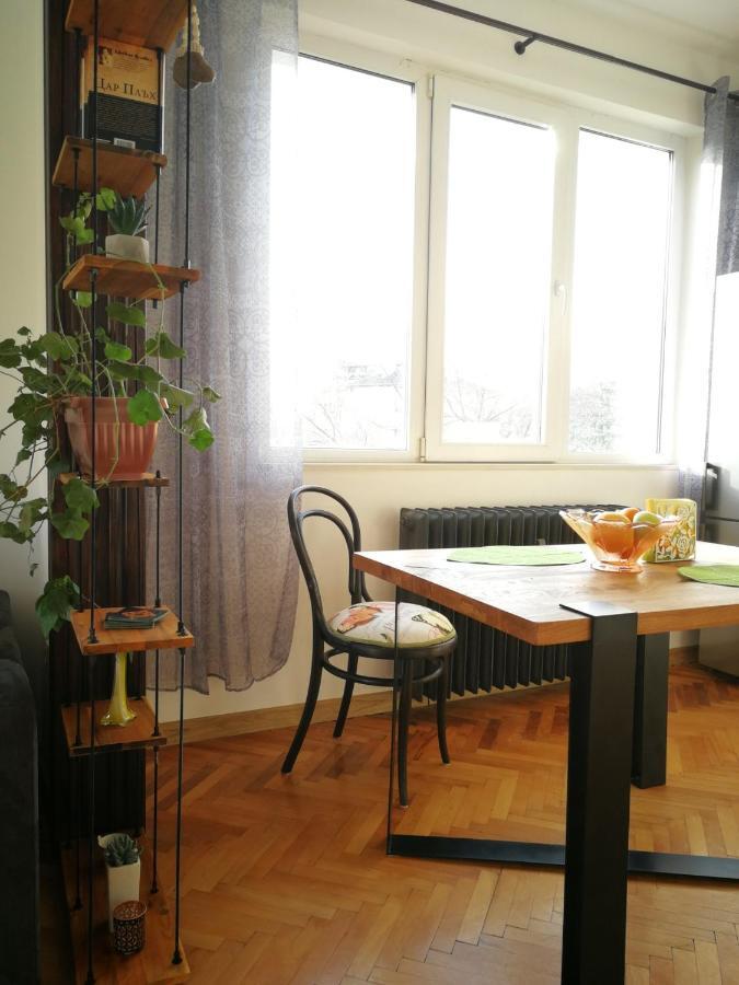 Sunny Downtown Apartment For 4 Sofia Esterno foto